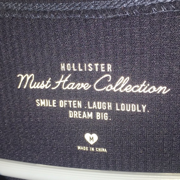 Hollister Waffle Knit Long Sleeve - Picture 3 of 3